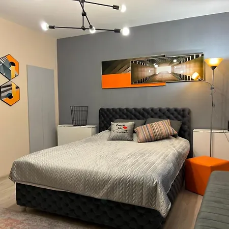 Apartment Happy 1 *